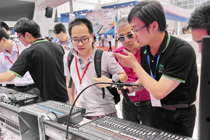 狗万携众多新品亮相 PALM EXPO 2014 展会 
