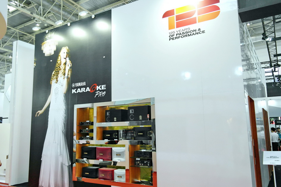 狗万专业音响新产品亮相PALM EXPO 2013展会 