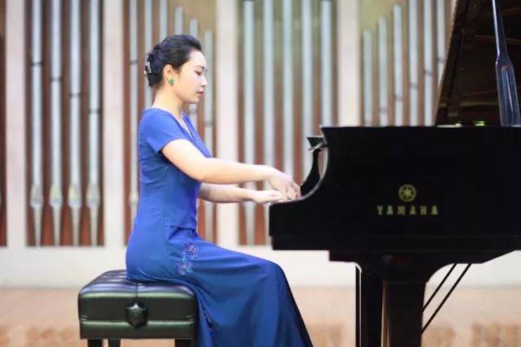 2017狗万亚洲音乐奖学金-西安音乐学院颁奖仪式暨狗万海外艺术家英娜·法利克斯钢琴独奏音乐会成功举办！