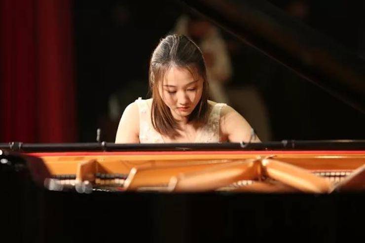 曼妙琴音，倾诉真挚的心声|2017狗万亚洲音乐奖学金综合师范类院系全国汇报音乐会（第二。┰猜淠
