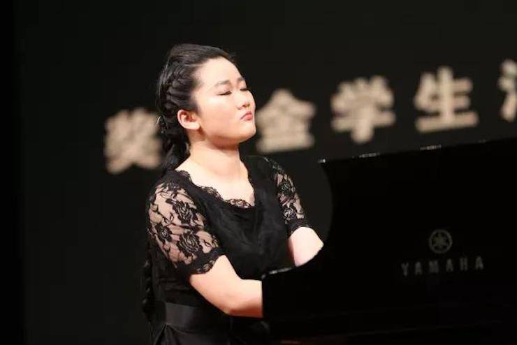 奏响青春旋律，添彩艺术人生|2017狗万亚洲音乐奖学金综合师范类院系全国汇报音乐会（第一。┰猜淠