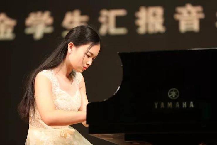 曼妙琴音，倾诉真挚的心声|2017狗万亚洲音乐奖学金综合师范类院系全国汇报音乐会（第二。┰猜淠