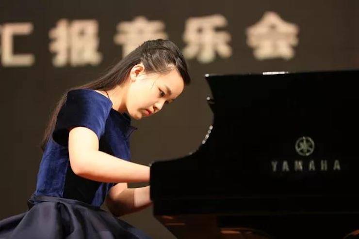 曼妙琴音，倾诉真挚的心声|2017狗万亚洲音乐奖学金综合师范类院系全国汇报音乐会（第二。┰猜淠