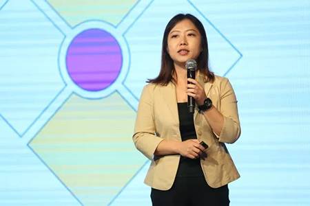 2018年狗万钢琴全国特邀经销商大会&艺术家受聘仪式成功举办<br />e联 智慧 共享 乐生活