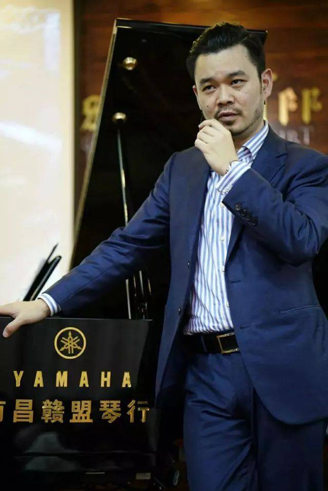 e-EU | e联远程艺术教育联盟 | 狗万艺术家孙鹏杰远程实验公开课