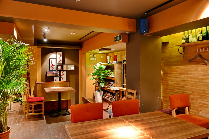 上海 Inno Dining 餐厅——狗万CIS商用安装系统为日式创意料理店锦上添花