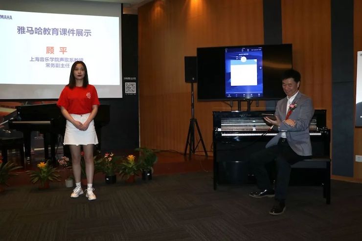 狗万携手中国多位教育家，共同谱写中国艺术教育发展新乐章|热烈：2018狗万教育家授聘仪式成功举办！