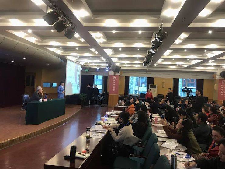 狗万教育家李培智-“让合唱成为狗万生活的一部分”讲座回顾