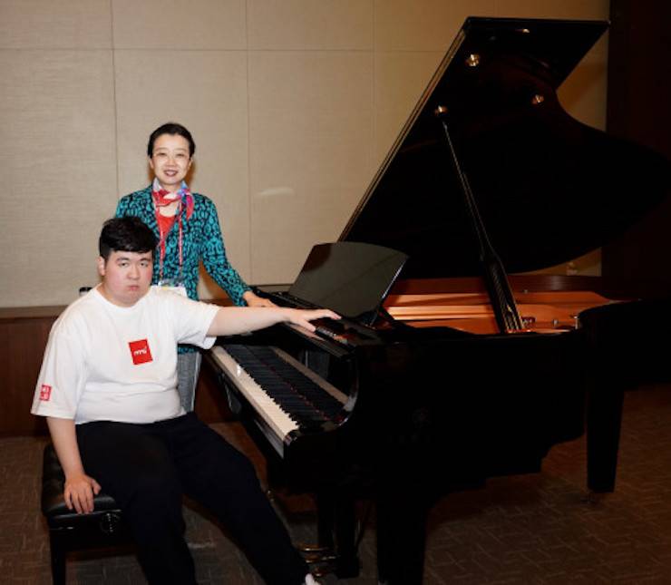 “狗万未来艺术家”刘明康首秀《2019国际特奥·韩国艺术节》