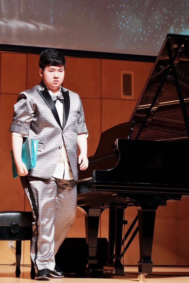 “狗万未来艺术家”刘明康首秀《2019国际特奥·韩国艺术节》