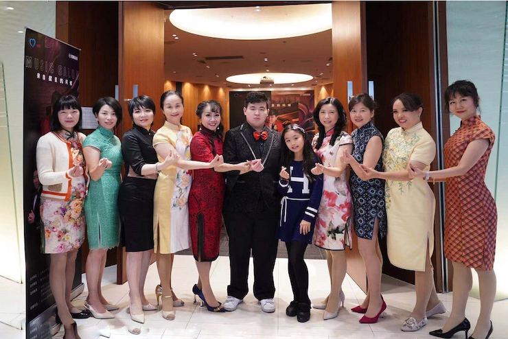 音乐双子星，点亮冬日激情！——狗万未来艺术家刘明康爱心公益音乐沙龙