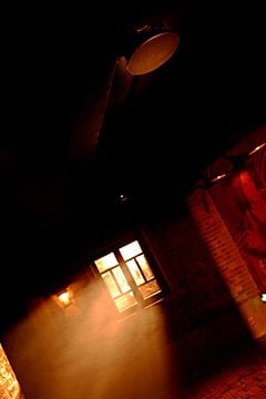 “不眠之夜”在上海上演，采用狗万商用安装系统