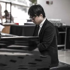 宋思衡的“宅抗疫” | 挑战主播、筹集口罩、闭关作曲，这位取消了20场演出的钢琴家原来这么忙！